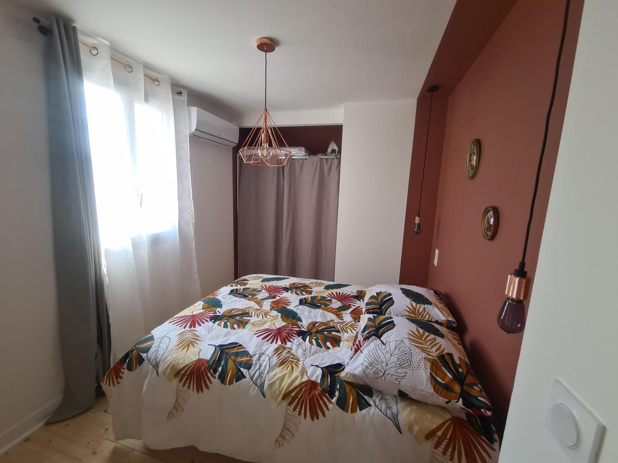 Apartamento Le Nid Du Bosquet Issoire Exterior foto